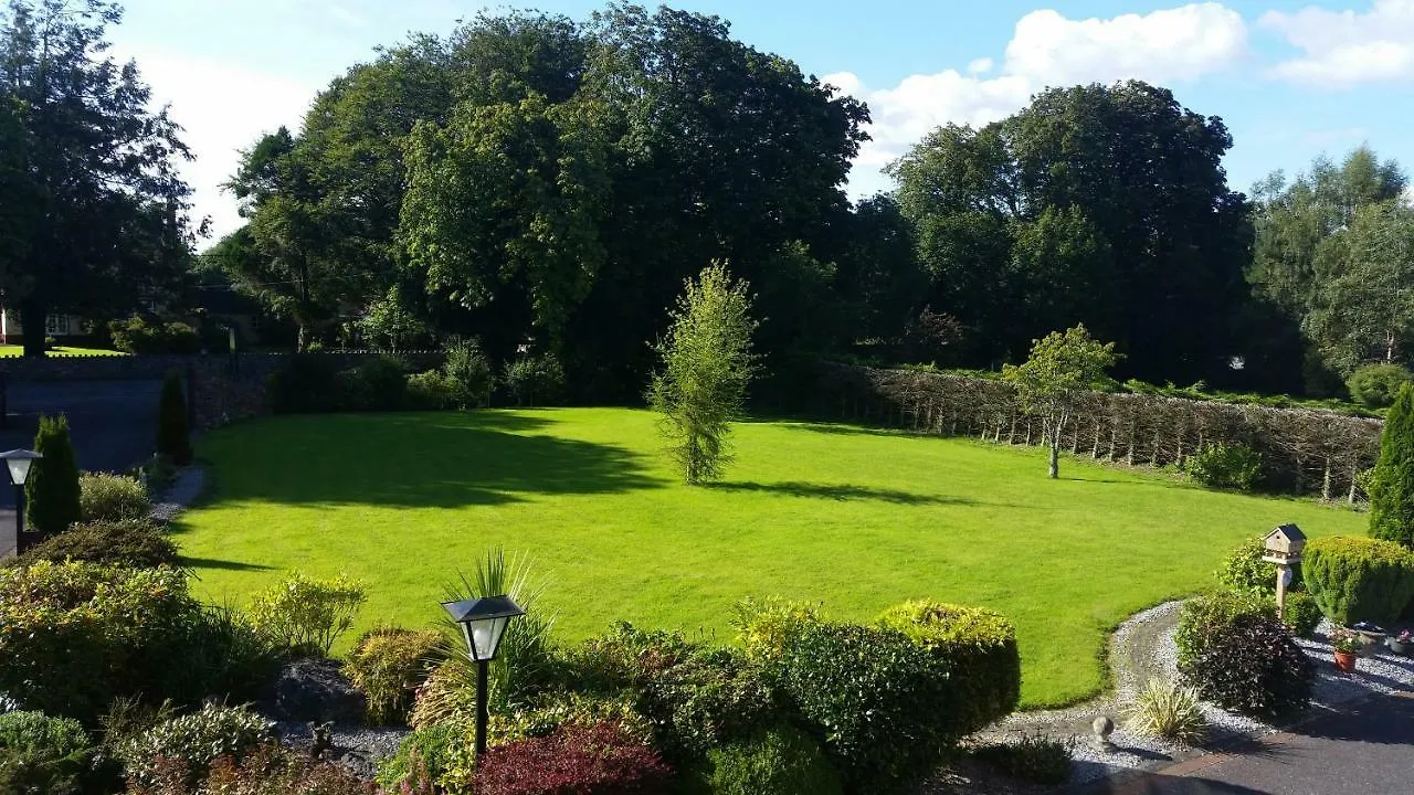 Cloghan Lodge Castleisland Bed and Breakfast