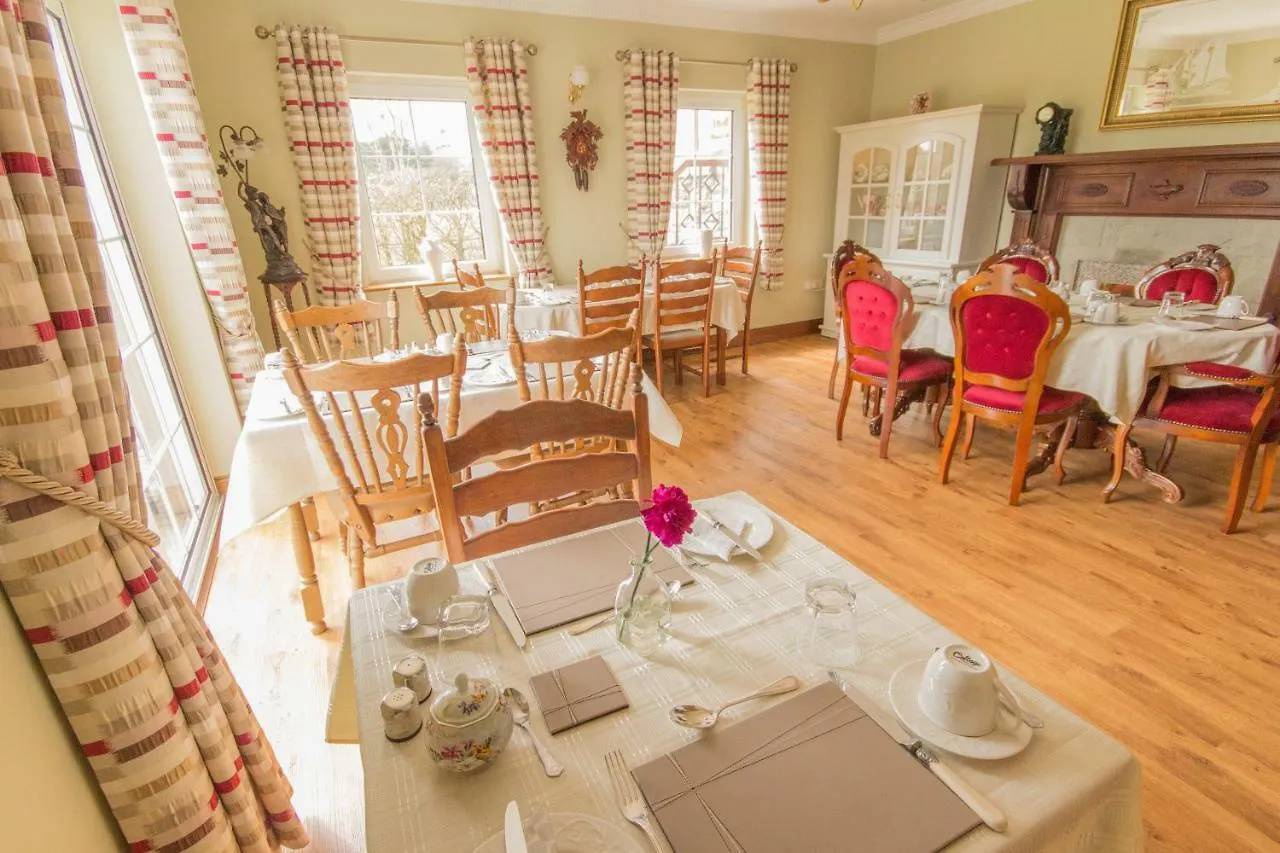 Cloghan Lodge Castleisland Bed and Breakfast